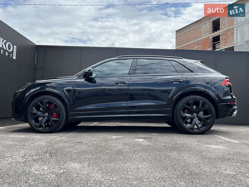 Внедорожник / Кроссовер Audi RS Q8 2021 в Львове