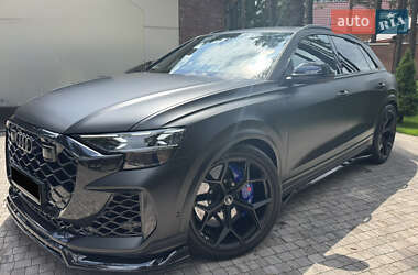 Внедорожник / Кроссовер Audi RS Q8 2025 в 