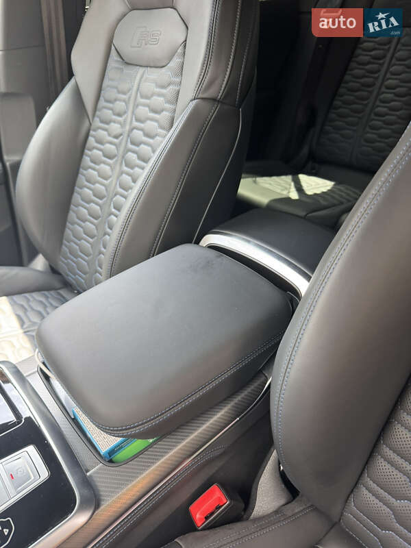 Внедорожник / Кроссовер Audi RS Q8 2025 в Львове
