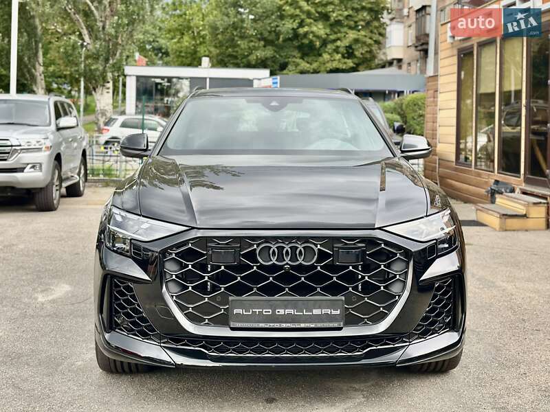 Внедорожник / Кроссовер Audi RS Q8 2025 в Киеве
