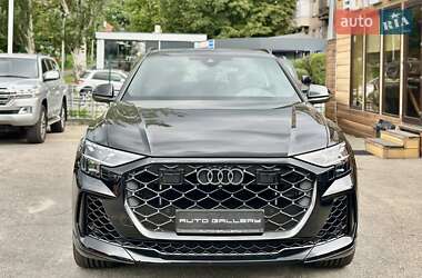 Внедорожник / Кроссовер Audi RS Q8 2025 в 