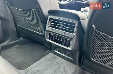 Внедорожник / Кроссовер Audi RS Q8 2025 в 