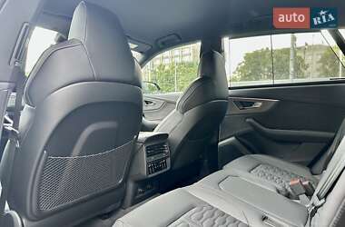 Внедорожник / Кроссовер Audi RS Q8 2025 в 