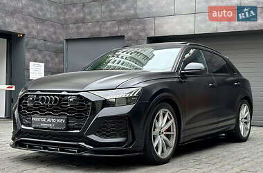 Внедорожник / Кроссовер Audi RS Q8 2020 в 