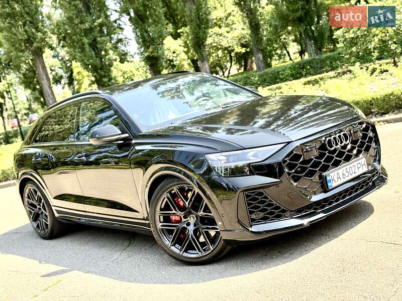 Внедорожник / Кроссовер Audi RS Q8 2025 в Киеве