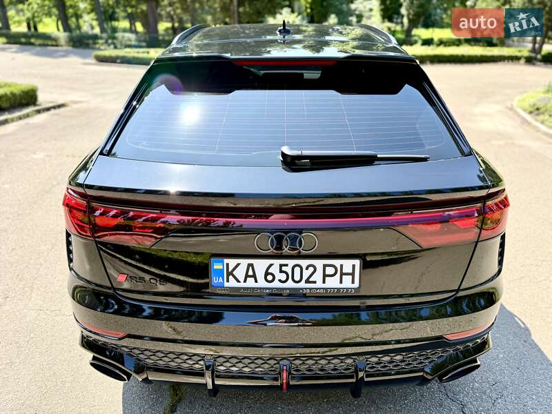 Внедорожник / Кроссовер Audi RS Q8 2025 в Киеве