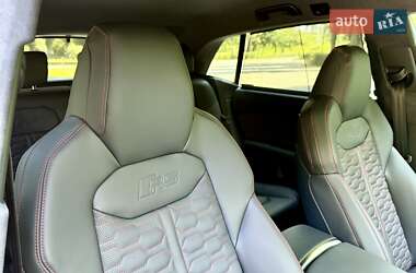 Позашляховик / Кросовер Audi RS Q8 2025 в 