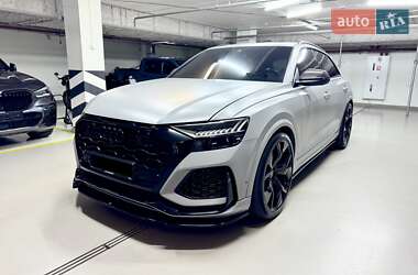 Внедорожник / Кроссовер Audi RS Q8 2023 в 