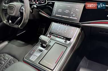 Внедорожник / Кроссовер Audi RS Q8 2023 в 