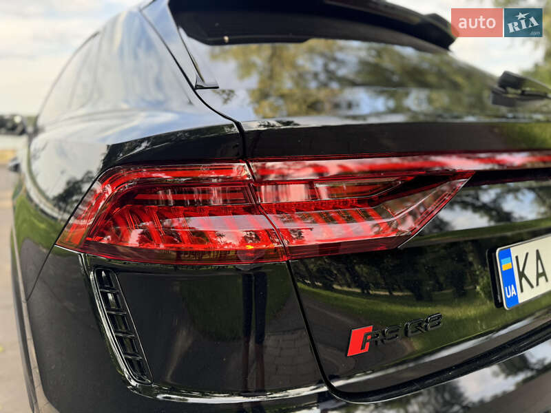 Внедорожник / Кроссовер Audi RS Q8 2021 в Киеве