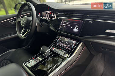 Внедорожник / Кроссовер Audi RS Q8 2021 в 