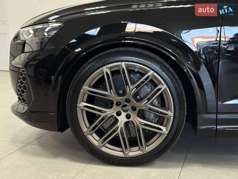 Внедорожник / Кроссовер Audi RS Q8 2024 в Тернополе