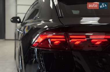 Внедорожник / Кроссовер Audi RS Q8 2024 в 