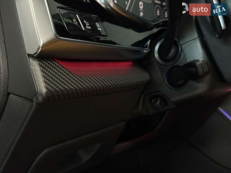 Внедорожник / Кроссовер Audi RS Q8 2024 в Тернополе