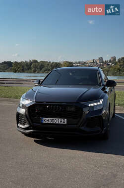 Внедорожник / Кроссовер Audi RS Q8 2021 в 