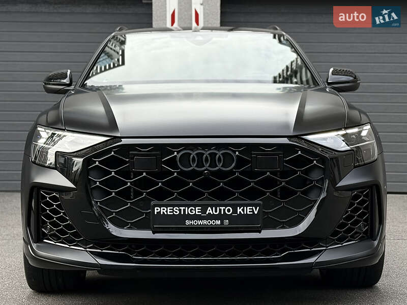 Audi RS Q8 2024