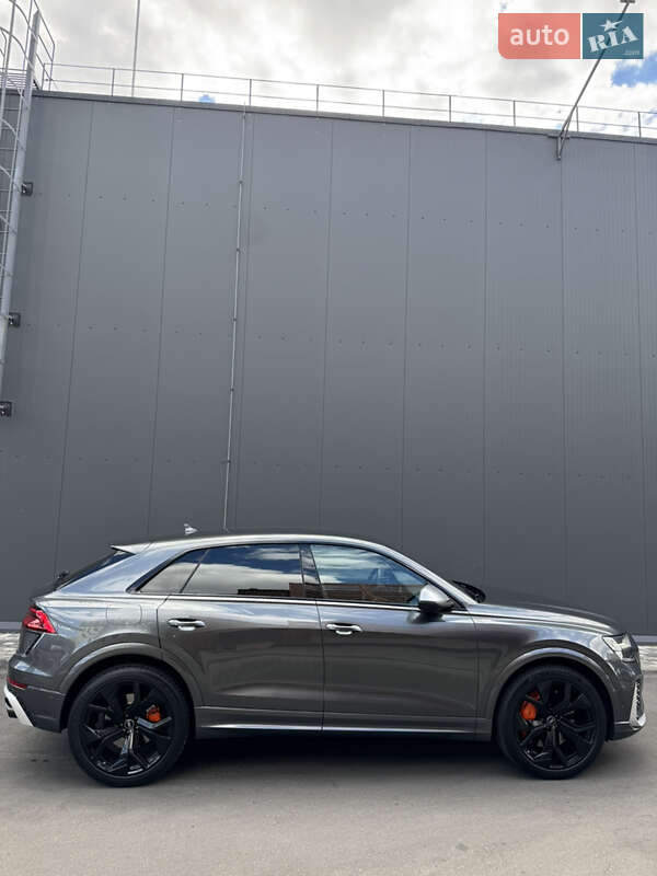 Внедорожник / Кроссовер Audi RS Q8 2022 в Киеве