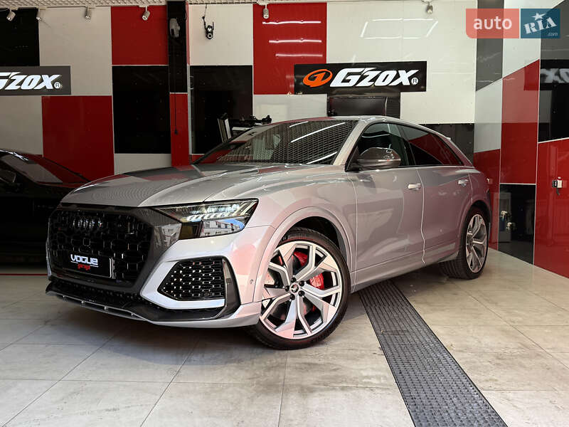 Внедорожник / Кроссовер Audi RS Q8 2021 в 