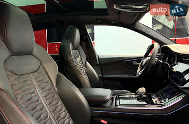 Внедорожник / Кроссовер Audi RS Q8 2021 в 