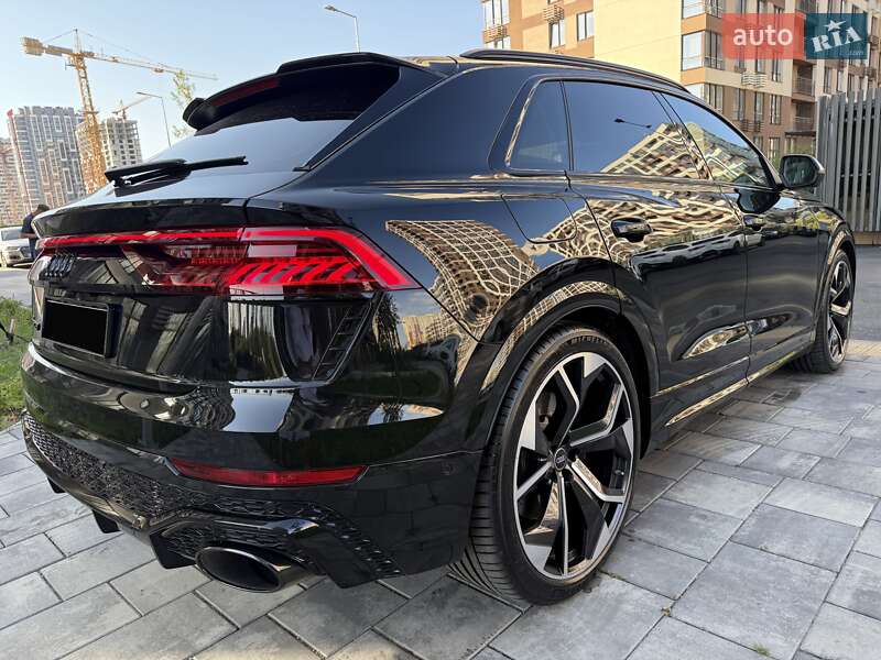 Позашляховик / Кросовер Audi RS Q8 2023 в Києві