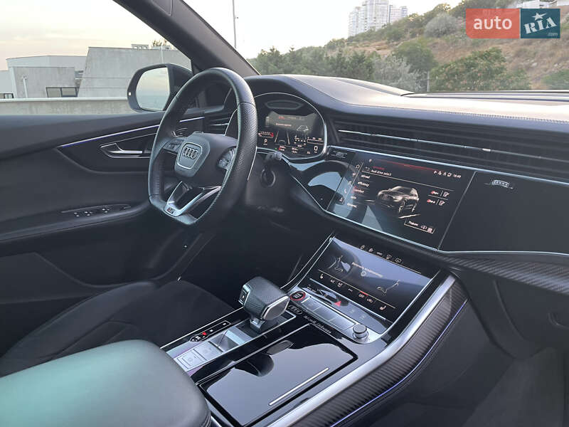 Позашляховик / Кросовер Audi RS Q8 2020 в Одесі