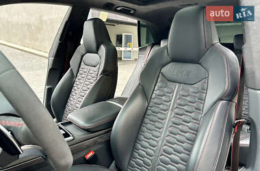 Внедорожник / Кроссовер Audi RS Q8 2020 в 