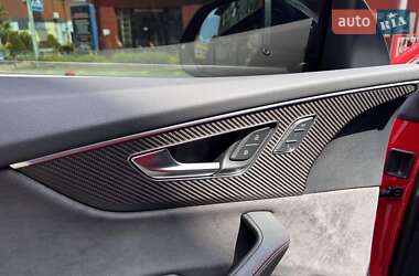 Позашляховик / Кросовер Audi RS Q8 2021 в 