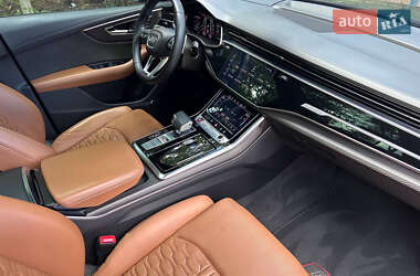 Позашляховик / Кросовер Audi RS Q8 2021 в 