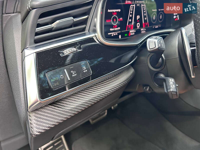 Позашляховик / Кросовер Audi RS Q8 2021 в Києві