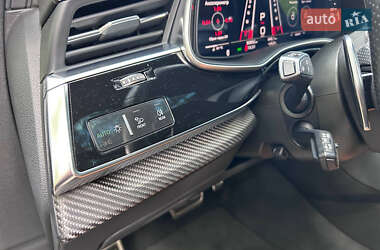 Позашляховик / Кросовер Audi RS Q8 2021 в 