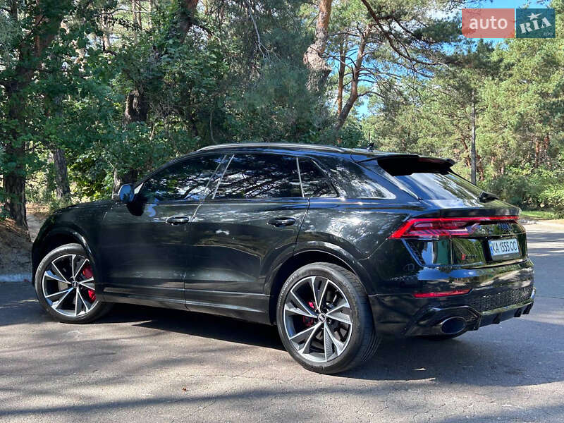 Позашляховик / Кросовер Audi RS Q8 2021 в Києві
