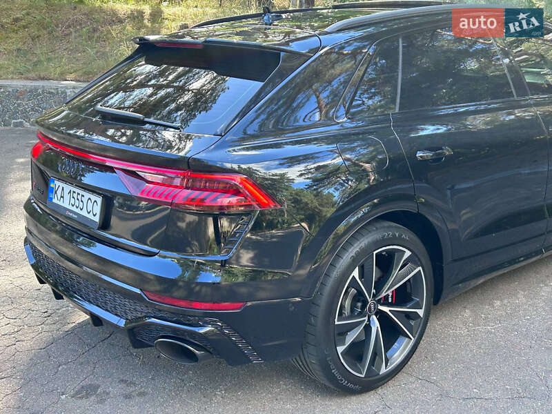 Позашляховик / Кросовер Audi RS Q8 2021 в Києві