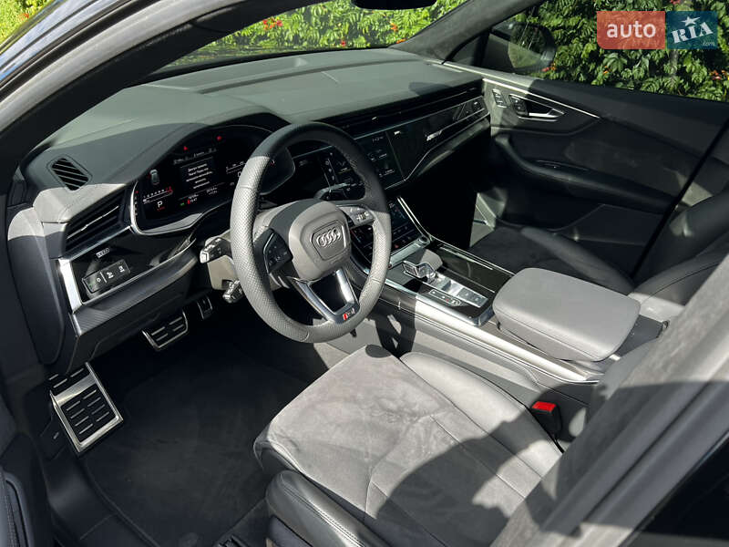 Внедорожник / Кроссовер Audi RS Q8 2023 в Киеве