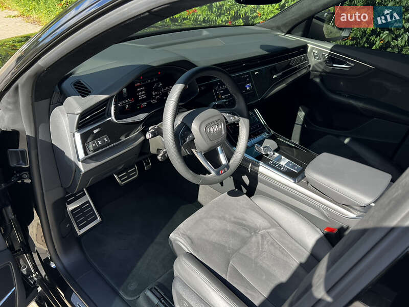 Внедорожник / Кроссовер Audi RS Q8 2023 в Киеве