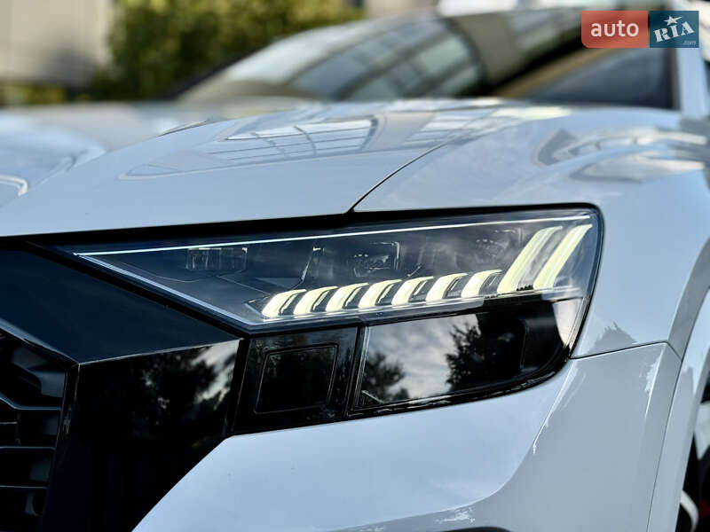 Позашляховик / Кросовер Audi RS Q8 2021 в Львові