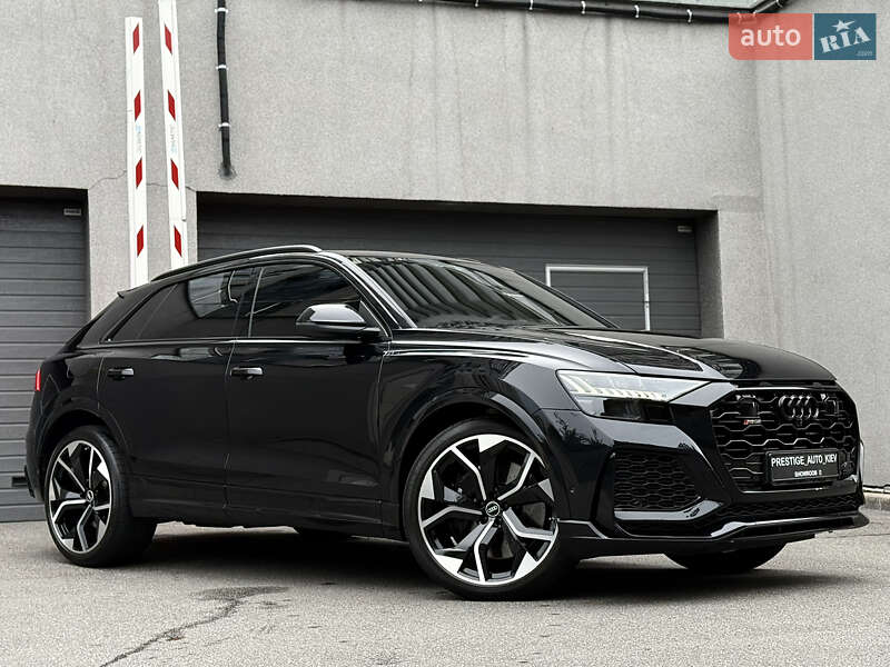Позашляховик / Кросовер Audi RS Q8 2020 в Києві
