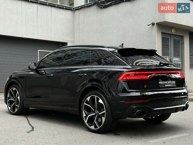 Позашляховик / Кросовер Audi RS Q8 2020 в Києві