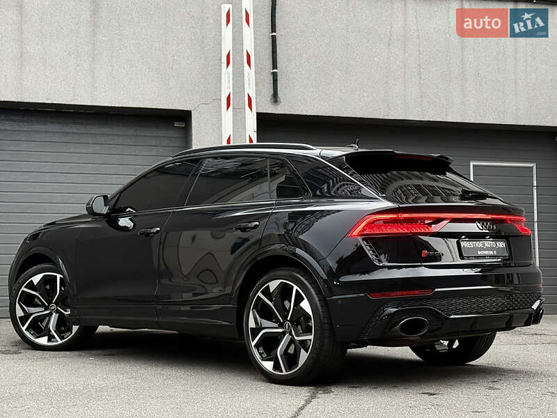 Позашляховик / Кросовер Audi RS Q8 2020 в Києві