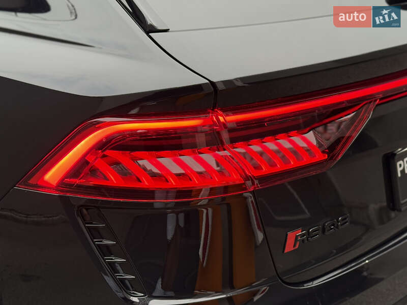 Позашляховик / Кросовер Audi RS Q8 2020 в Києві