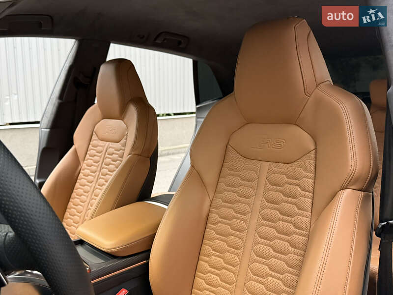 Позашляховик / Кросовер Audi RS Q8 2020 в Києві