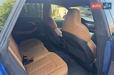 Внедорожник / Кроссовер Audi RS Q8 2020 в 