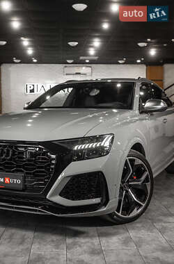 Позашляховик / Кросовер Audi RS Q8 2023 в 
