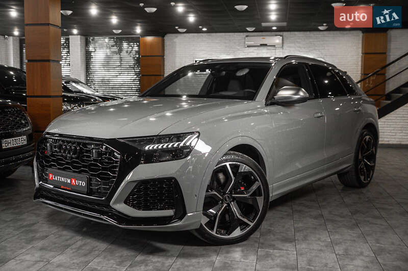 Audi RS Q8 2023