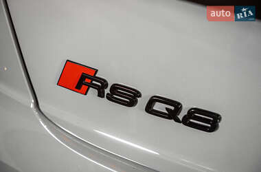 Позашляховик / Кросовер Audi RS Q8 2023 в 