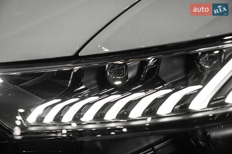 Позашляховик / Кросовер Audi RS Q8 2023 в Одесі