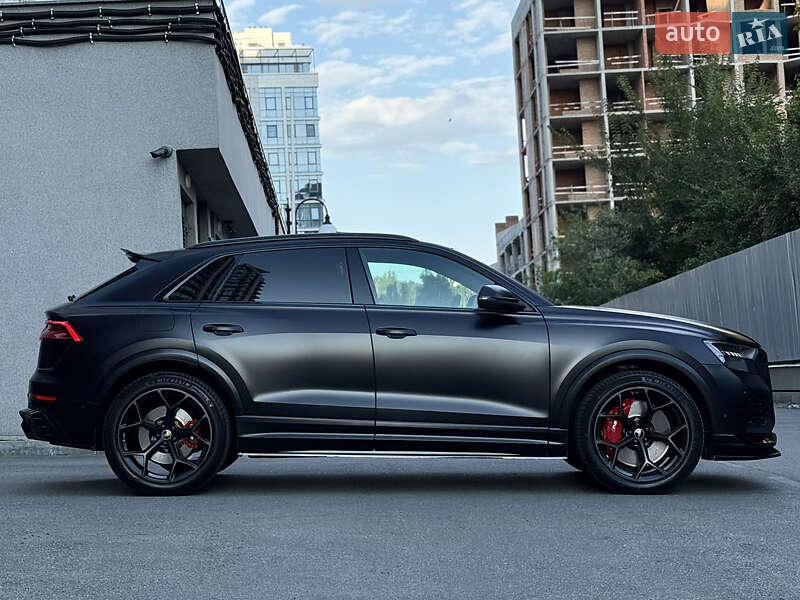 Внедорожник / Кроссовер Audi RS Q8 2020 в Киеве фото 12 Внедорожник / Кроссовер Audi RS Q8 2020 в Киеве