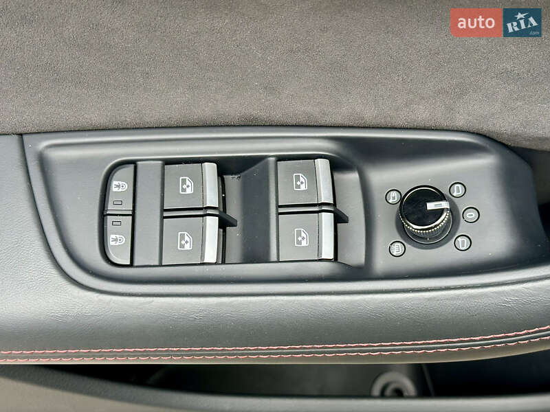 Внедорожник / Кроссовер Audi RS Q8 2020 в Киеве фото 53 Внедорожник / Кроссовер Audi RS Q8 2020 в Киеве