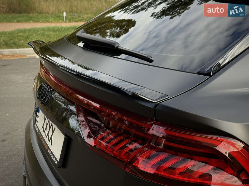 Внедорожник / Кроссовер Audi RS Q8 2021 в Чернигове