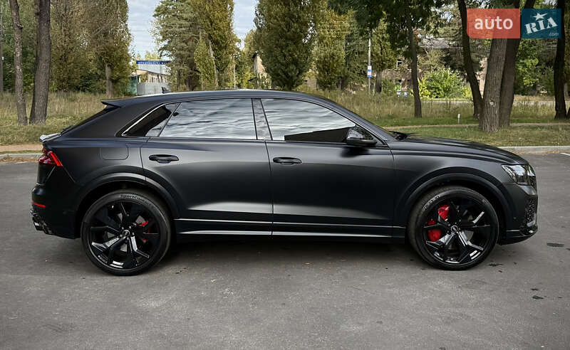 Внедорожник / Кроссовер Audi RS Q8 2021 в Чернигове