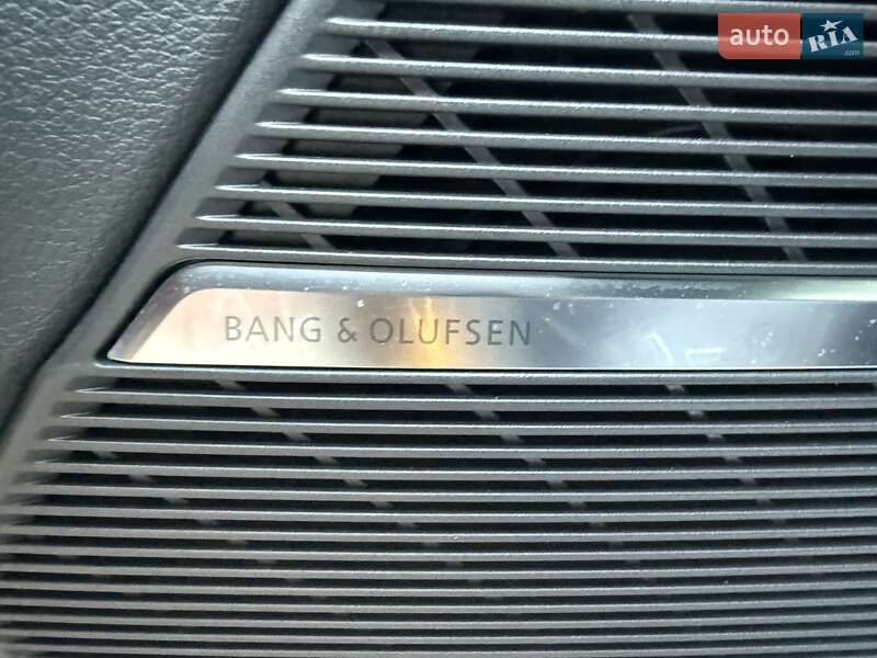 Позашляховик / Кросовер Audi RS Q8 2023 в Києві